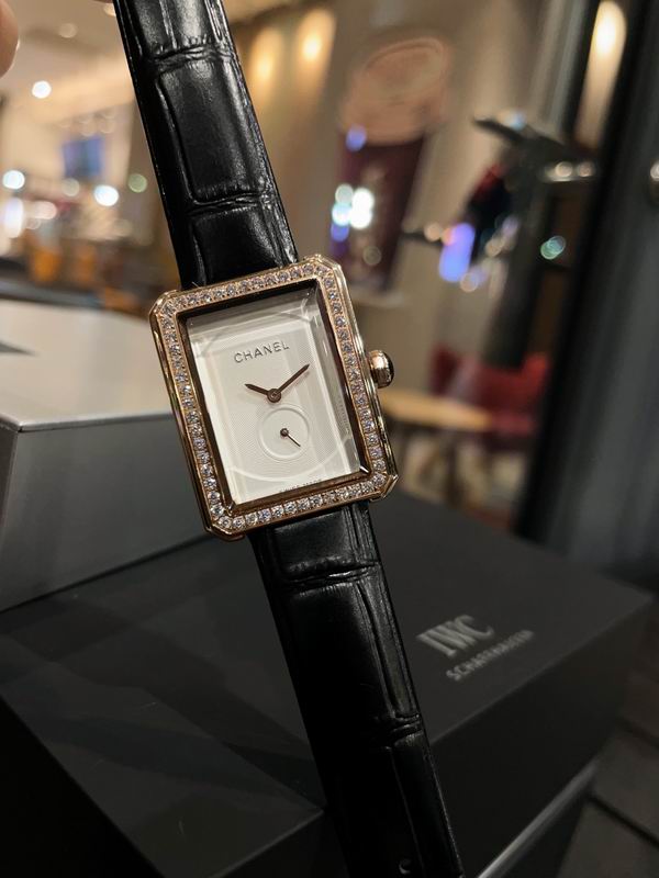 Chanel 27X34mm 052304